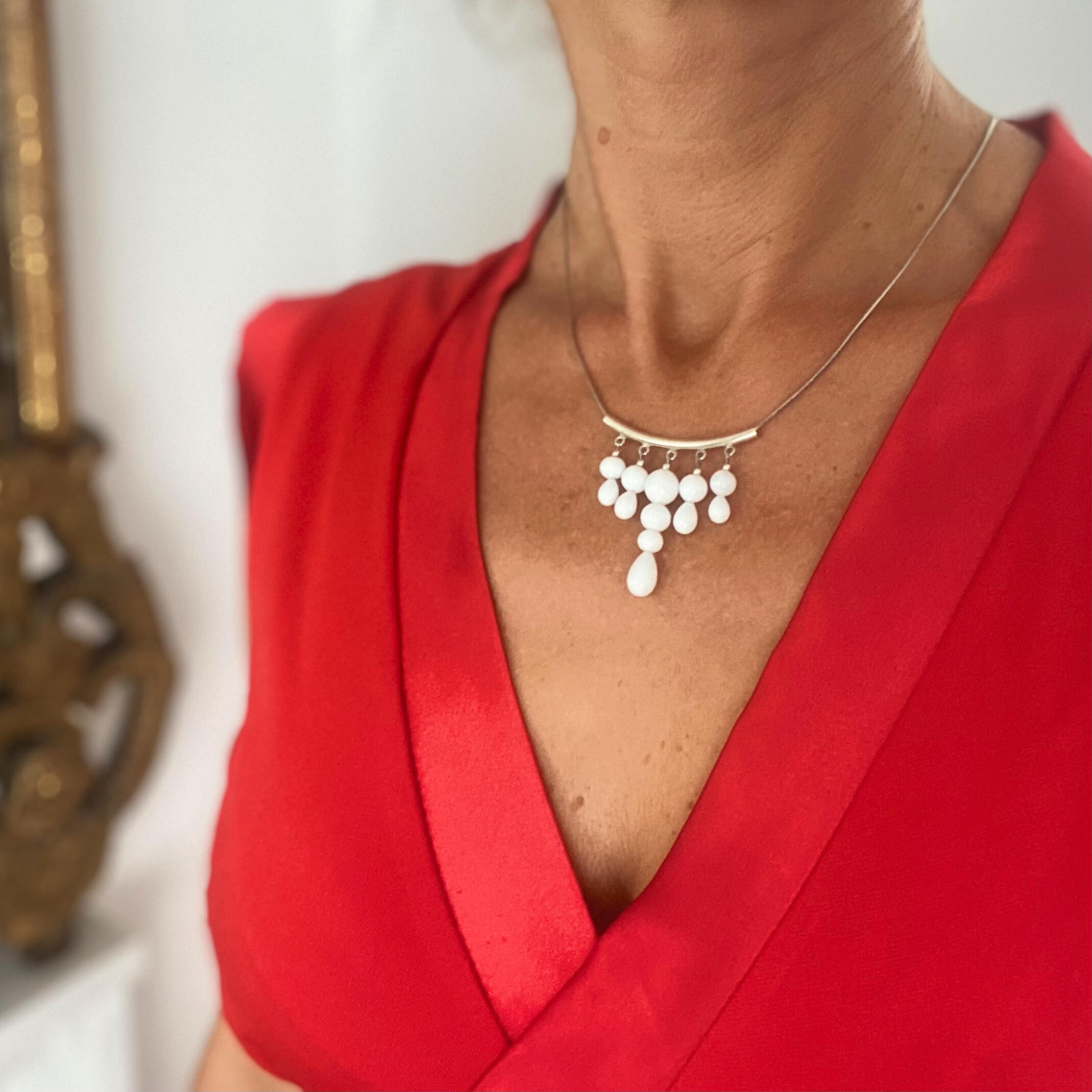 Collier gouttes blanches