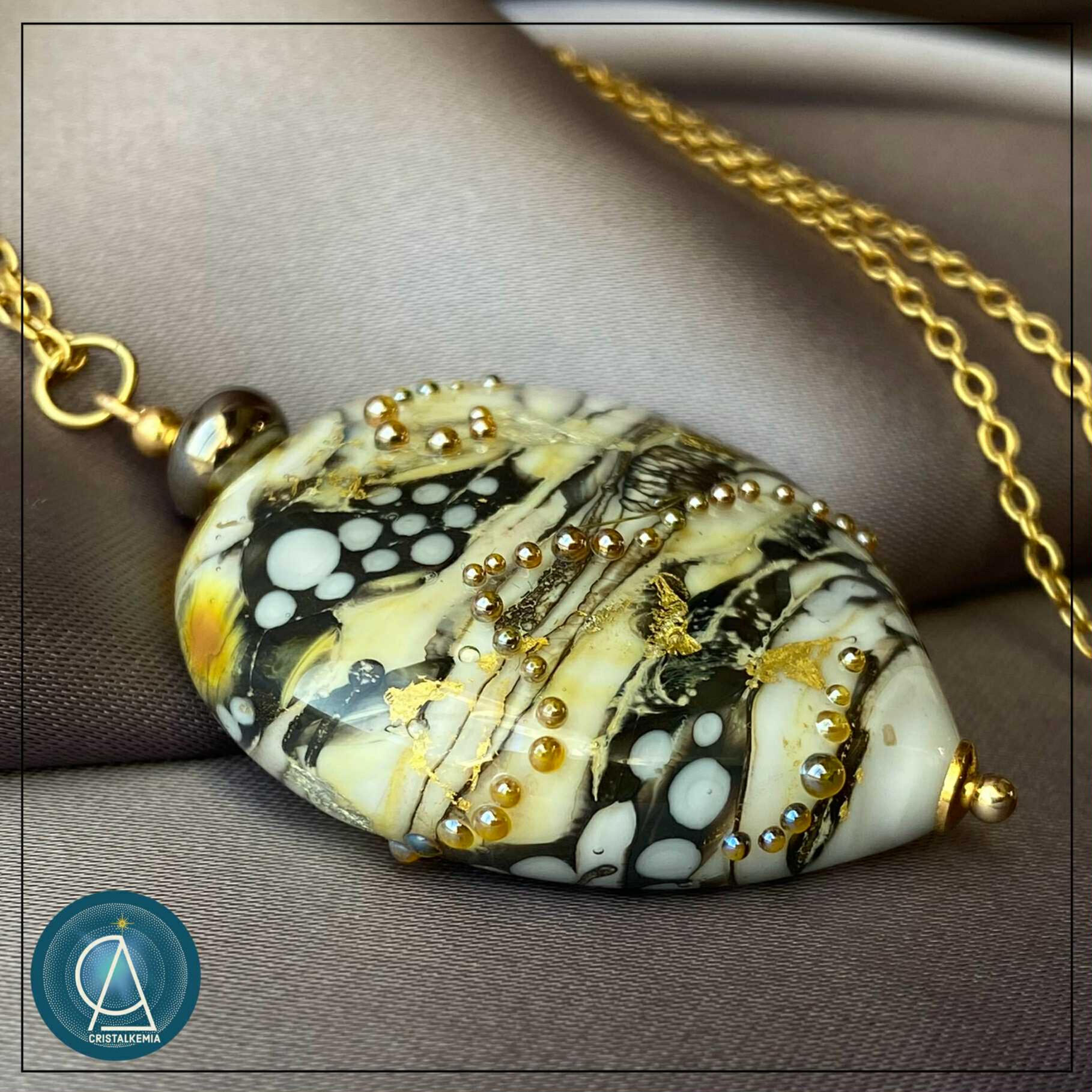 PENDENTIF "ÉÏO"